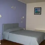 Malion 4* Adamantas (Milos)