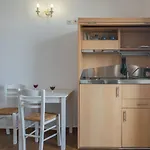 Malion 4* Adamantas (Milos)