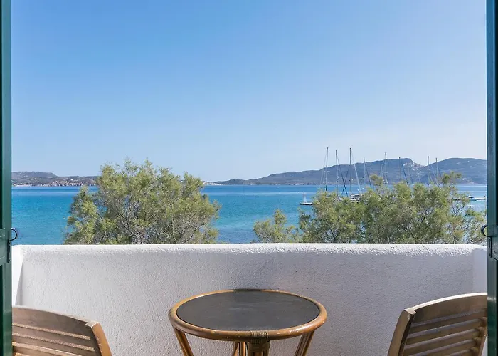 Malion Adamantas (Milos)